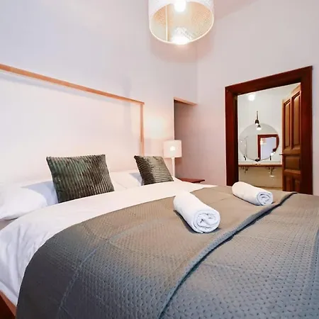 Apartment Presidential Palace - Historic & Old Town