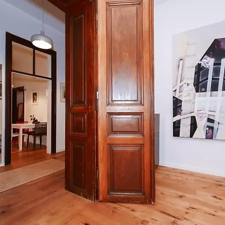 Presidential Palace - Historic & Old Town Apartment